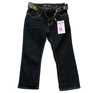 Suko Dark Wash Capri Length Jean with Embroidered Belt 4